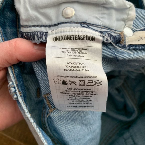 ONETEASPOON Medium Wash Distressed Raw Edge Hem Bandit Cut Off Shorts Size 26 - Picture 9 of 13